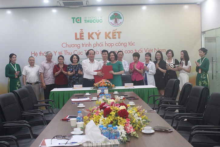 Hội NCT Việt Nam kí kết chương trình phối hợp với Công ty CP Y khoa và Thẩm mỹ Thu Cúc (Hệ thống Y tế Thu Cúc TCI)